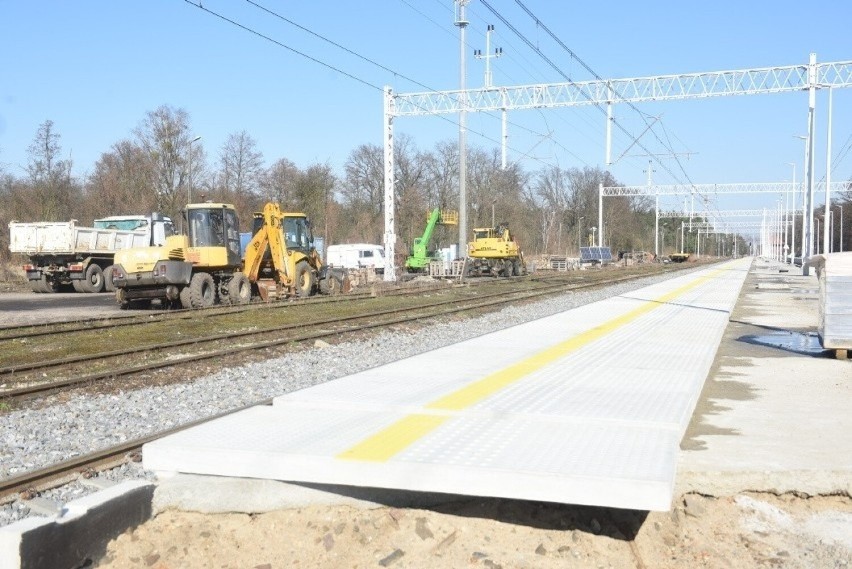 Modernizacja 43-kilometrowego odcinka linii kolejowej...