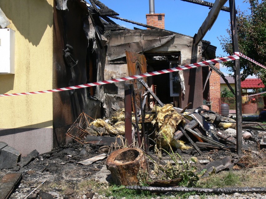 W Sandomierzu ruszył łańcuch pomocy dla rodziny, która w pożarze straciła dom. Ty też możesz pomóc!