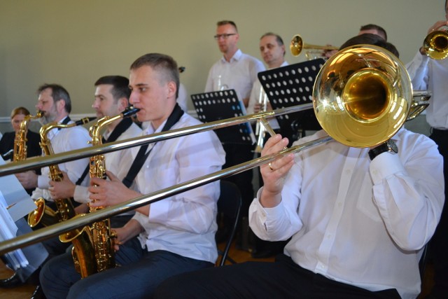 Mrotecki Big Band daje czadu na koncertach. Na festiwalu w Bułgarii promować ma Mroczę i powiat nakielski