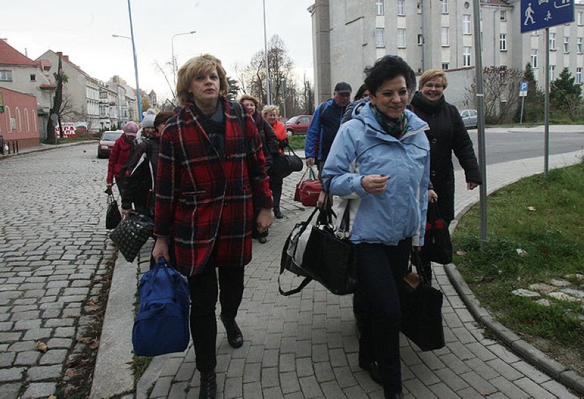 Legniczanie pojechali protestować do Warszawy {ZDJĘCIA]