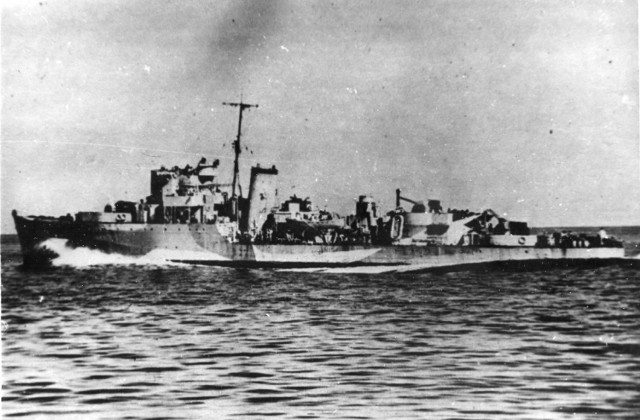 Niszczyciel Polskiej Marynarki Wojennej ORP „Kujawiak” z okresu II wojny światowej