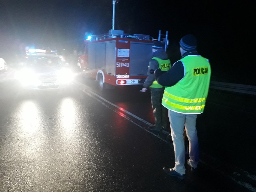 Wypadek w miejscowości Cetki w gminie Rypin. Zderzenie trzech samochodów [zdjęcia]