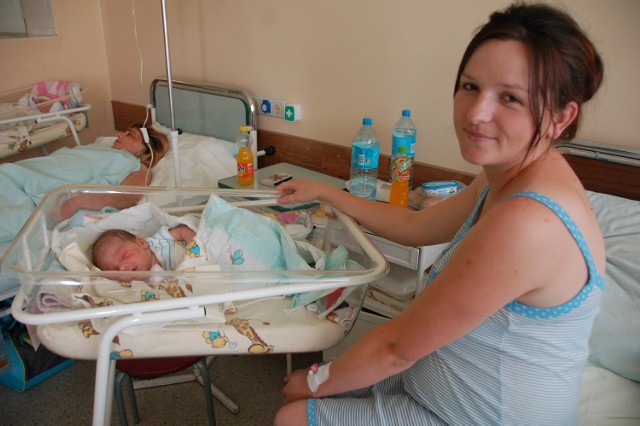 Patrycja Kuc już zaobserwowała zmiany  na porodówce dąbrowskiego szpitala. - Nawet atmosfera jest lepsza, bardziej rodzinna - mówi