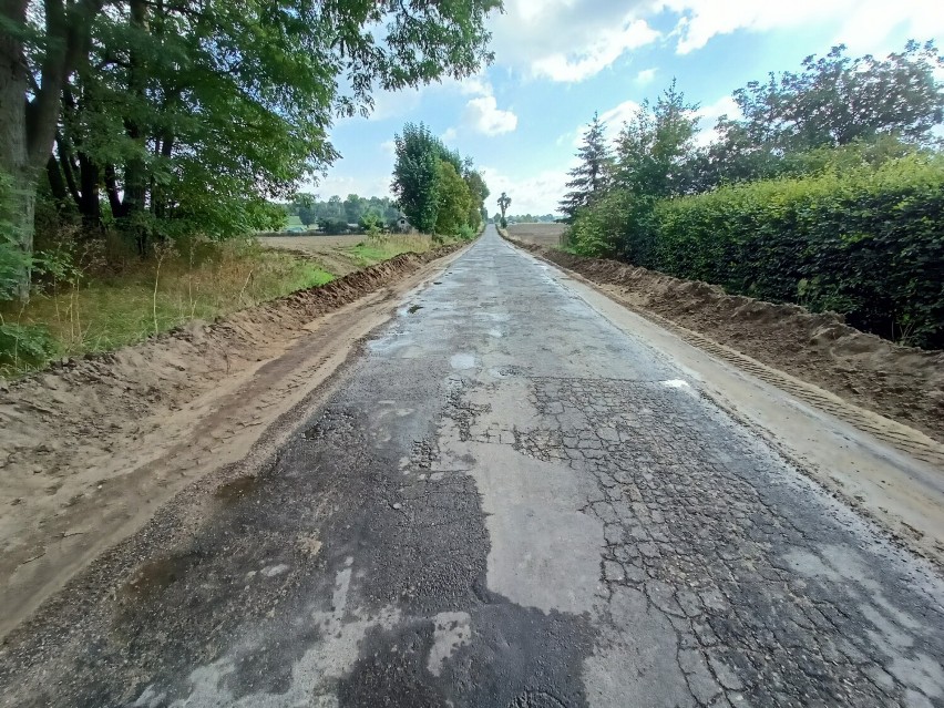 Zobacz gdzie remontowane są drogi na terenie powiatu pilskiego[ZDJĘCIA]