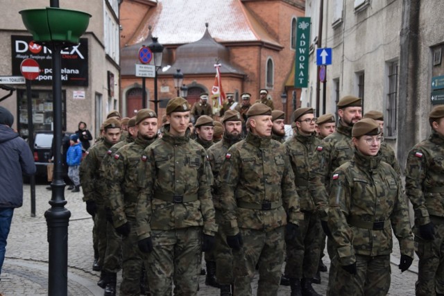 W kwalifikacji wojskowej chodzi o ustalenie zdolności do czynnej służby wojskowej osób podlegających temu obowiązkowi oraz osób zgłaszających się w trybie ochotniczym do pełnienia służby wojskowej. Dotyczy to tych, którzy ukończyli 18 rok życia.