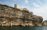 Niesamowite schody na Korsyce. Mówi się, że powstały w jeden dzień. Jaka jest prawda? 