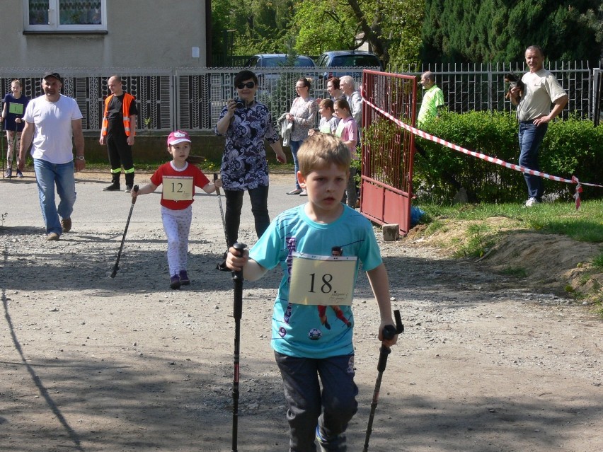 VIII Mistrzostwa Nordic Walking w Gaszynie[ZDJĘCIA]