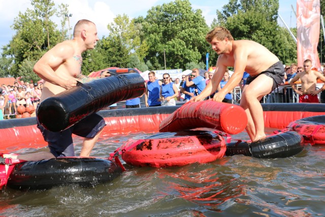 Sztuka na inowrocławskim Rynku czyli III Art Ino Festiwal za nami [zdjęcia]

 Spod ekranu: "Jestem taka piękna" [recenzja filmu]

