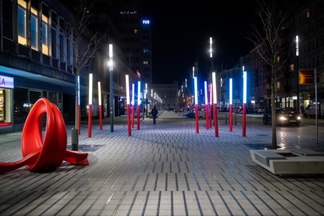 Wrzesień pomimo zbliżającej się jesieni nadal jest miesiącem, gdy w mieście dużo się dzieje pod względem wydarzeń kulturalnych. W ten weekend Wielkopolanie mogą cofnąć się do średniowiecza, wspomnieć wybitny poznański kabaret lub wziąć udział w wydarzeniach muzycznych. Przedstawiam najciekawsze propozycje tego weekendu.

Sprawdź --->