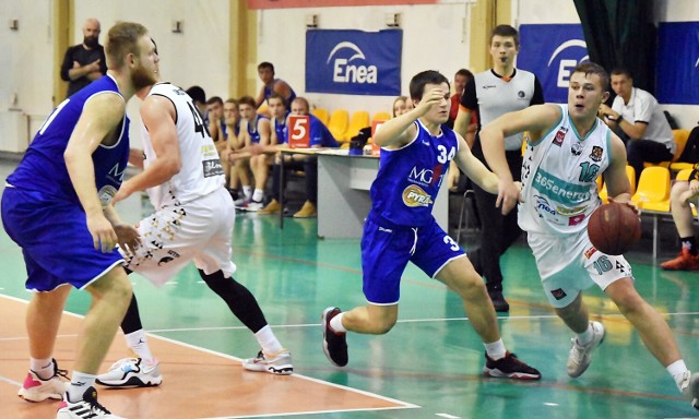 Enea Basket Powiat Pilski nie zaznał w tym sezonie porażki, wygrywając swoje trzy dotychczasowe mecze