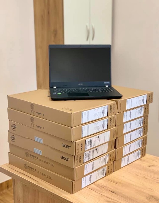 Warta kupiła 30 tabletów i 14 laptopów dla uczniów