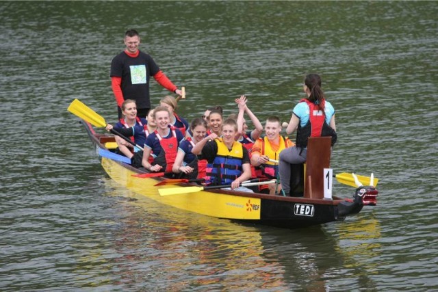 Kolejna edycja Odra River Cup odbędzie się już w najbliższą sobotę, 26 maja, na Bulwarze Politechniki Wrocławskiej w ramach Odra River Cup 2018. Oficjalne otwarcie imprezy i początek regat nastąpi w samo południe. Swój udział zapowiedziało 15 ósemek wioślarskich (męskich i żeńskich). 

Sprawdź szczegółowy program