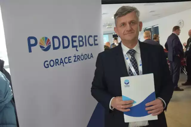 W niedzielnych wyborach w Poddębicach przekonujące zwycięstwo odniósł urzędujący burmistrz Piotr Sęczkowski