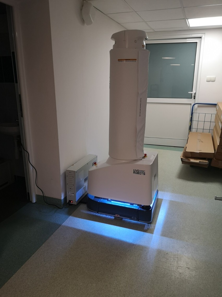 Do Szpitala Specjalistycznego w Wejherowie trafił UVD Robot do dezynfekcji 