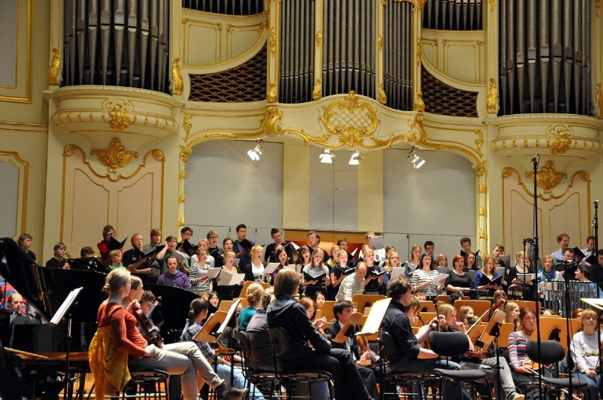 Resonans con tutti w Hamburgu [ZDJĘCIA] Zabrzanie wystąpili z Młodzieżową Orkiestrą Hamburga