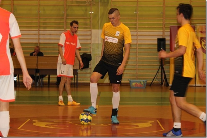 Futsal: Kończą boje w trąbkowskiej lidze [ZDJĘCIA]