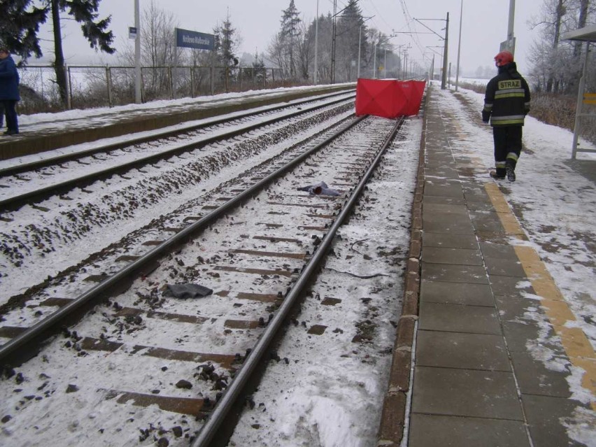 Wypadek na torach w Krasnołęce koło Malborka. Mężczyzna został śmiertelnie potrącony przez pociąg [10.02.2018]