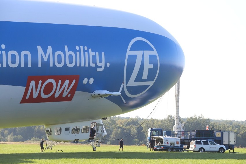 Zeppelin na lotnisku Muchowiec w Katowicach. Zobaczcie...