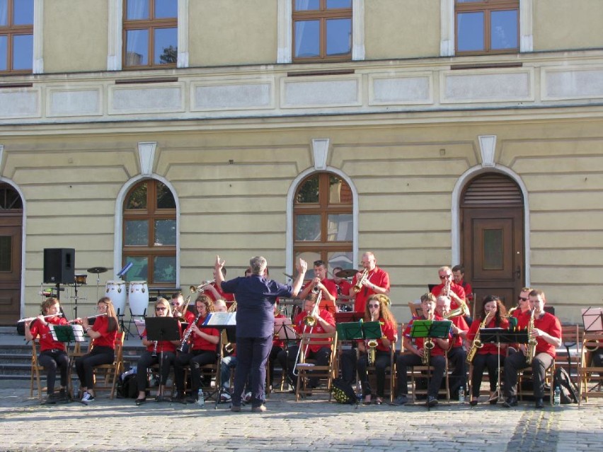 Letni festiwal orkiestr w Ostrowie [FOTO]