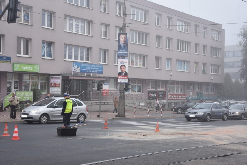 Częstochowa: Zderzenie samochodów osobowych na ulicy...