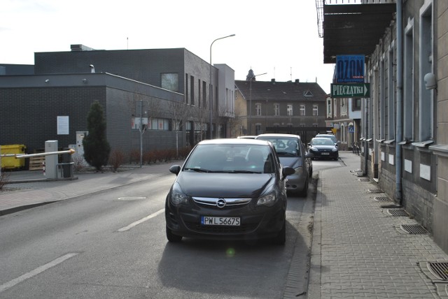 W planach jest utworzenie bezpłatnego parkingu na 40 miejsc wzdłuż torowiska