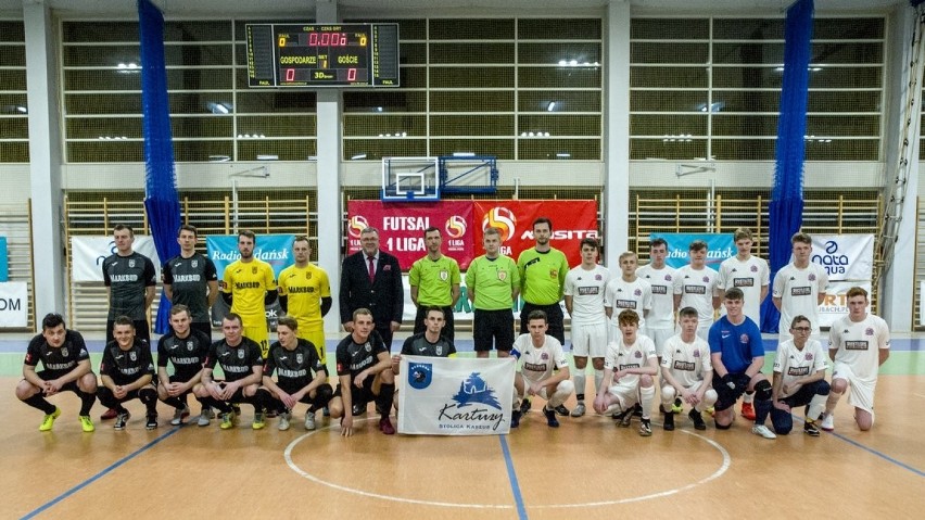Angielscy piłkarze rozgromieni przez FC Kartuzy w międzynarodowym sparingu w Kiełpinie