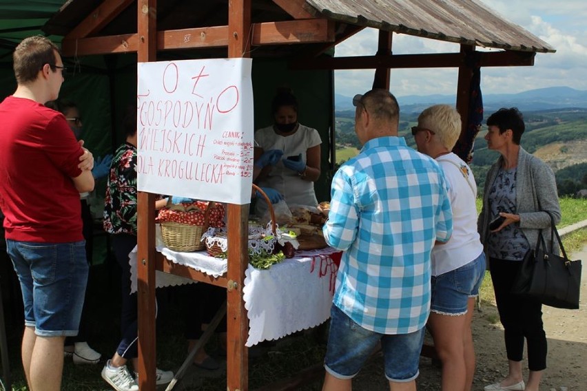 Swojskie jadło w Woli Kroguleckiej rozeszło się w mgnieniu okna. Prawdziwe przysmaki i piękne widoki [ZDJĘCIA]