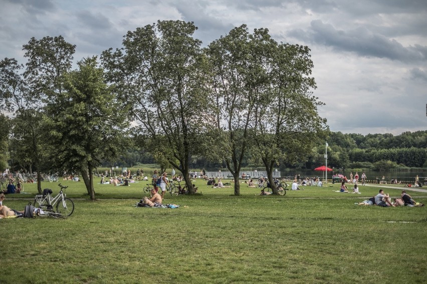 Pogoda w sobotę zachęcała poznaniaków do spędzania czasu nad...