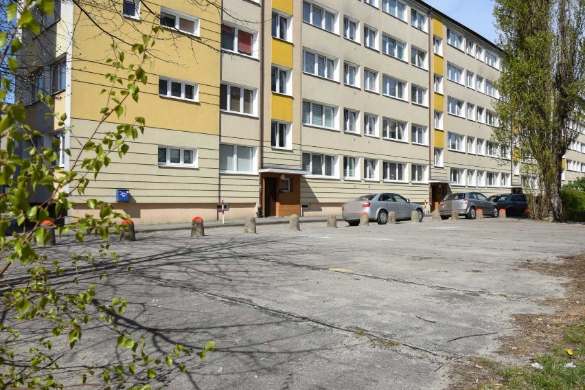 Pojawił się problem z parkowaniem samochodów mieszkańców ul. Grodzkiej w Słupsku