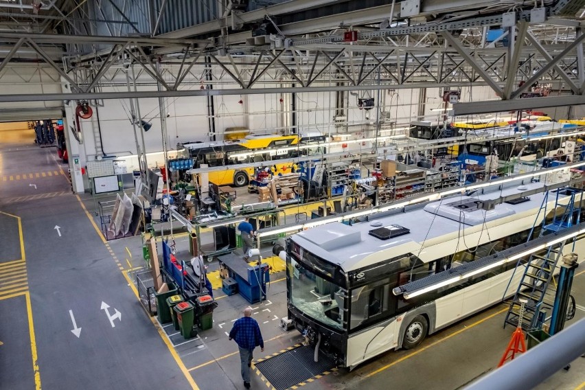 Pod względem liczby autobusów elektrycznych Polska zajmuje...