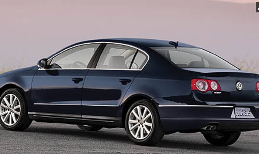 Volkswagen passat rocznik 2006 o wartości ok. 20 tys. zł....