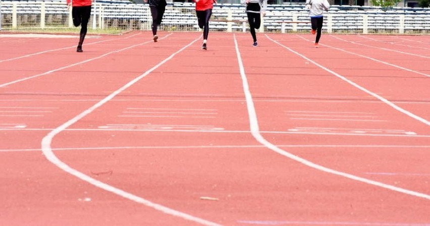 Stadion lekkoatletyczny w Zielonej Górze wymaga wymiany...