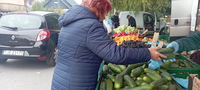 Sprawdźcie jak prezentowały się ceny owoców i warzyw na targowisku w Jędrzejowie w czwartek, 19 października.