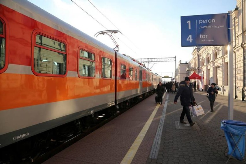 Aby ułatwić osobom uczącym się, studiującym i pracującym...