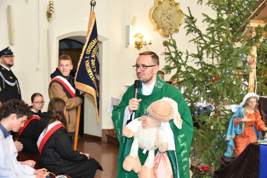 Pożegnanie księdza wikariusza – Karola Maciejaka. Został przeniesiony do Caritas Archidiecezji Poznańskiej