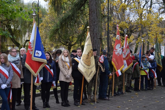 W sobotę, 11 listopada 2017, punktem kulminacyjnym obchodów Narodowego Święta Niepodległości w Świebodzinie były uroczystości patriotyczne w Parku Chopina, którym towarzyszyły podniesienie flagi państwowej na maszt, okolicznościowe wystąpienia, apel pamięci z salwą honorową i złożenie wiązanek kwiatów przy Pomniku Niepodległości.