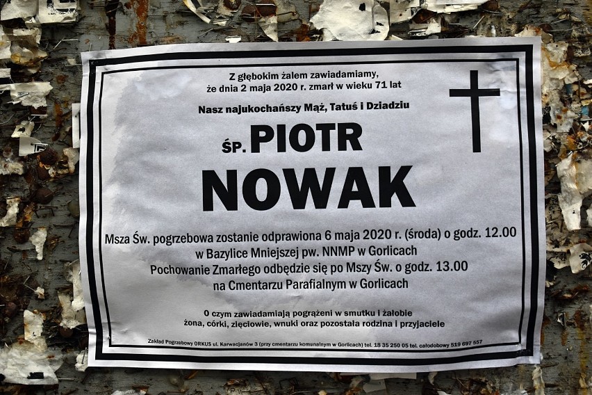 Ostatnie pożegnanie Piotra Nowaka, basisty legendarnego "Breakoutu". Płacze za nim nawet niebo [ZDJĘCIA]