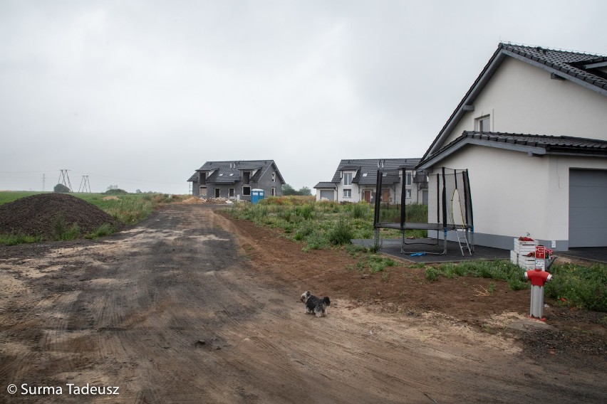 W obiektywie Tadeusza Surmy: przy nowej ulicy Widokowej w Stargardzie rośnie nowe osiedle domków