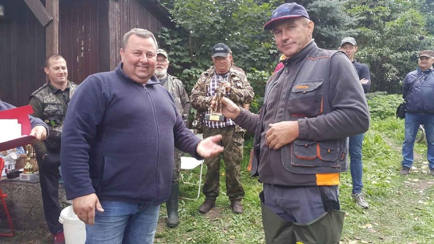 Sinningowali na Jeziorze Zbyszewickim. Coroczne zawody chodzieskiego koła PZW