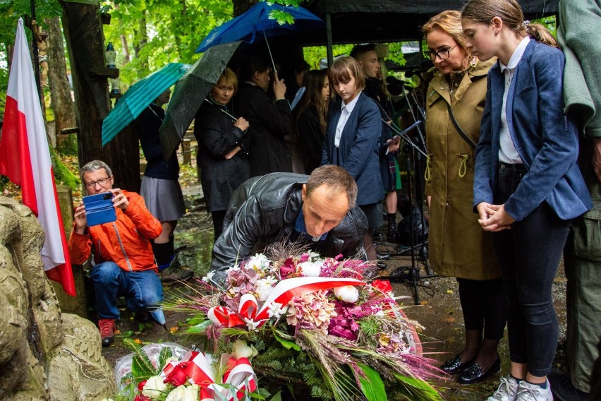 Zakopane pamięta o Sybirakach. Na Pęksowym Brzyzku uczczono Światowy Dzień Sybiraków