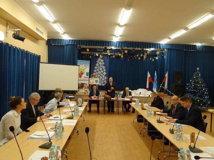 Sesja budżetowa powiatu zduńskowolskiego [zdjęcia]