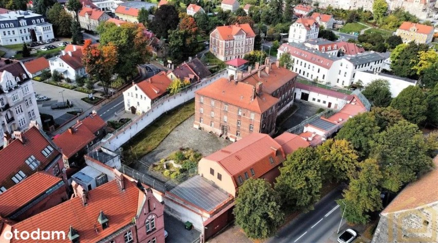 Areszt śledczy w Lubaniu - ogłoszenie na Otodom...