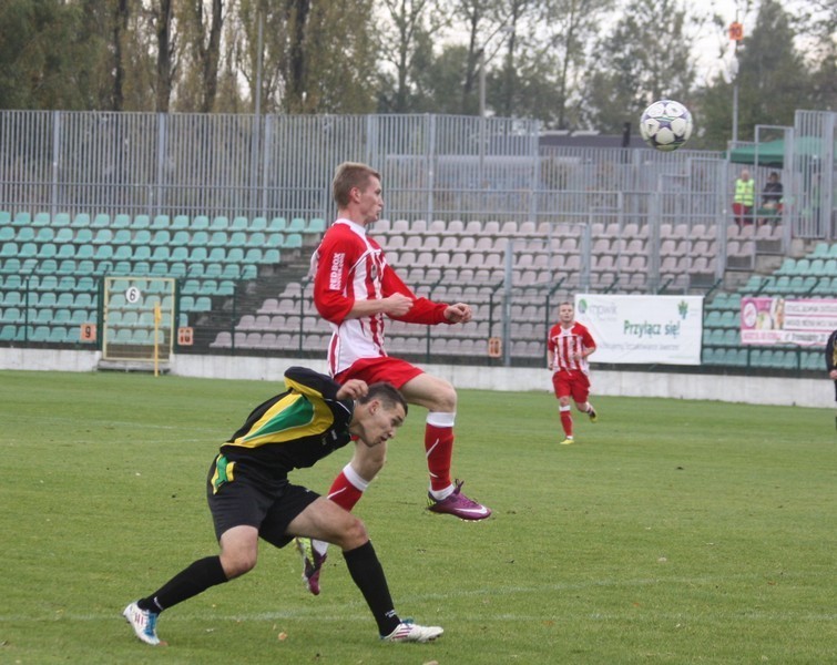 Szczakowianka - Pniówek 2:3 [ZDJĘCIA]. Bartosz Wojtków zapewnił wygraną przyjezdnym