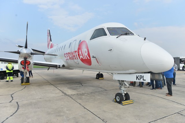 Port Lotniczy Radom wciąż się rozwija. Od kwietnia 2016 roku działa tam przewoźnik SprintAir, który realizuje regularne połączenia na trasach krajowych (Gdańsk, Wrocław) oraz międzynarodowych (Berlin, Praga, Lwów).
