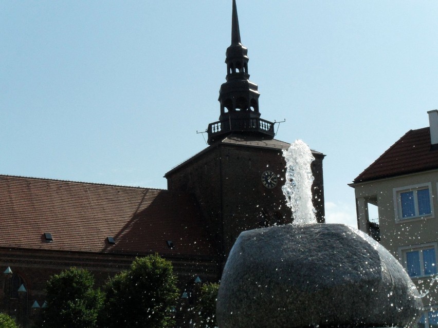 Fontanna w Słupsku: Zobacz efekt remontu fontanny na słupskim Starym Rynku [ZDJĘCIA]