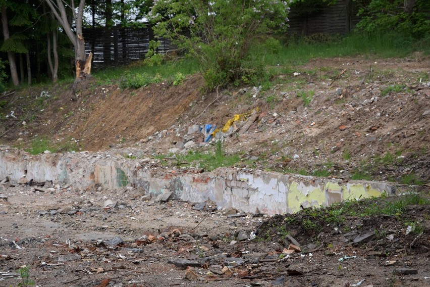 Mieszkania w Chodzieży: Nowy blok na ulicy Siejaka zastąpi stary budynek, który latami "straszył" [ZDJĘCIA]