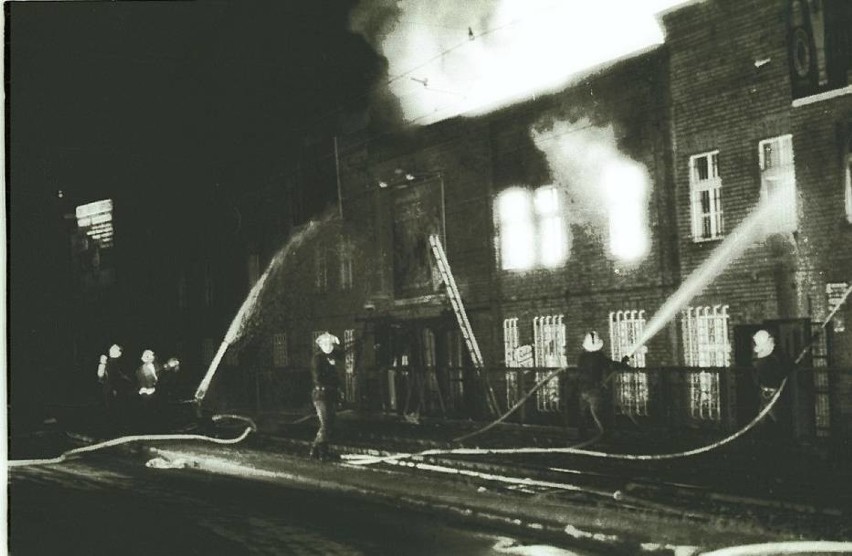 Pożar hali stoczni w Gdańsku wybuchł 24.11.1994 r.
