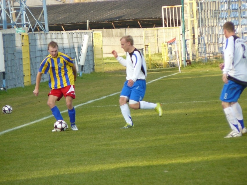 Mechanik Radomsko - Astoria Szczerców 2:1. Mechanik wygrywa w końcówce