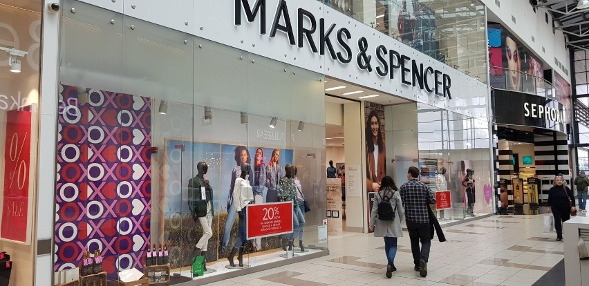 Marks&Spencer
Brytyjska sieć Marks&Spencer z ubraniami dla...