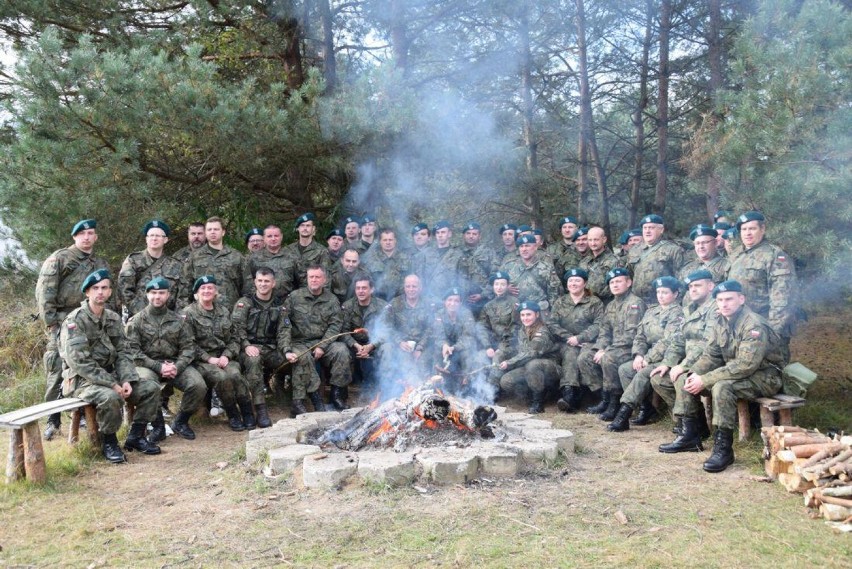 W 15. Sieradzkiej Brygadzie Wsparcia Dowodzenia ćwiczą...